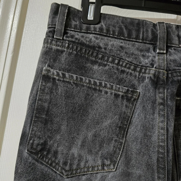 Revice Ex Boyfriend Two-Toned Straight Leg Ankle Jeans, Raw Hem, Size 26, EUC! - Picture 11 of 14